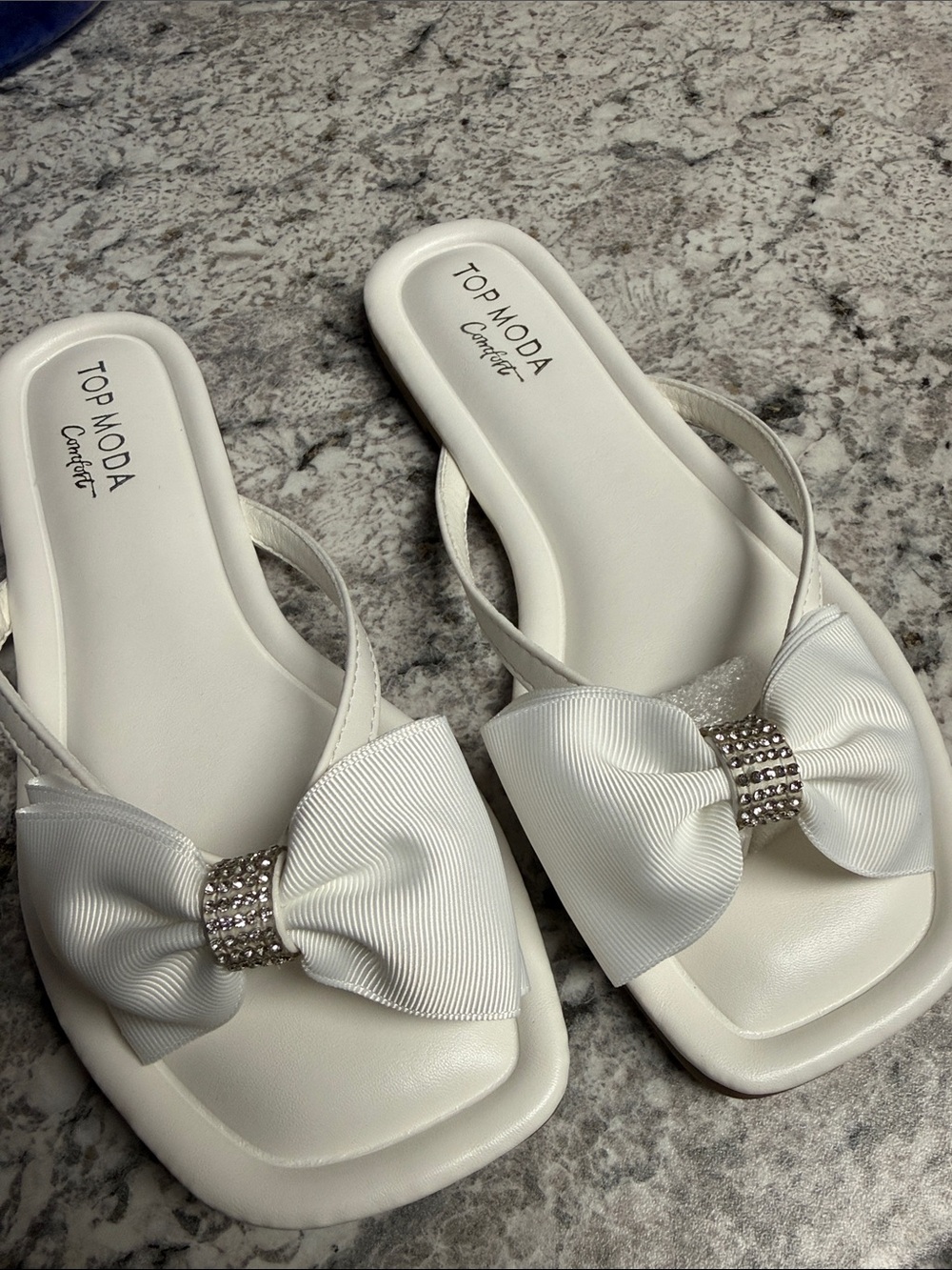 TOP Moda White Bow Slide Sandals with Rhinestone Accent